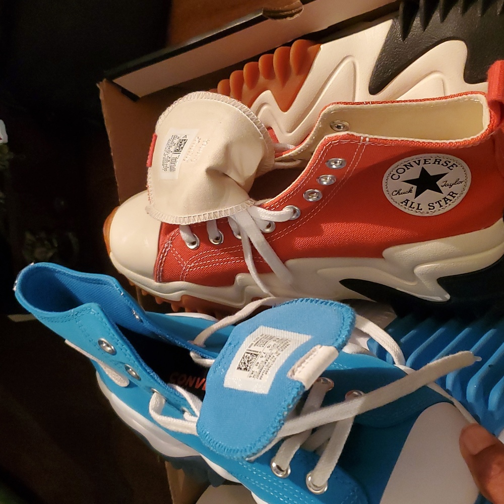 Converse. ( Ea) Flash. $80 First Pair - image 5